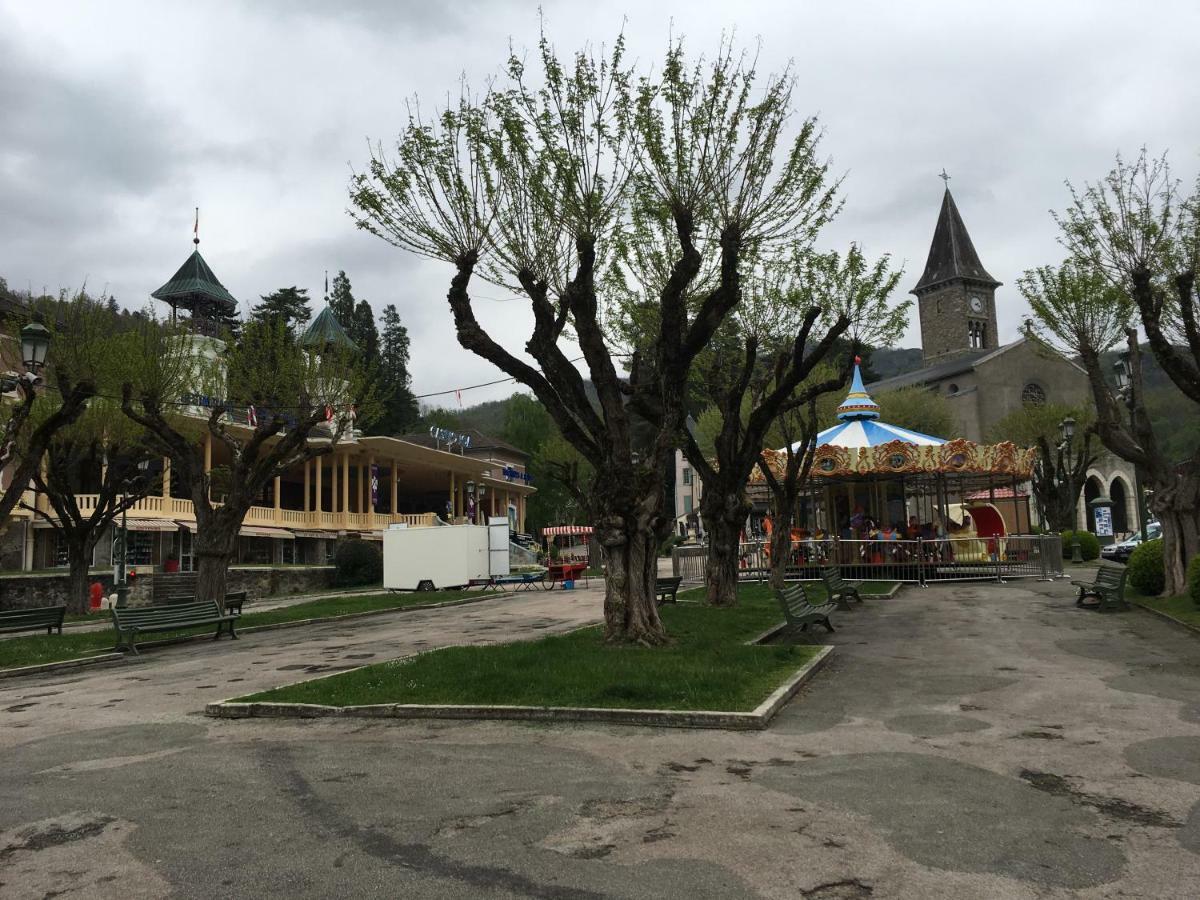Les Trois Domaines * Ax-les-Thermes